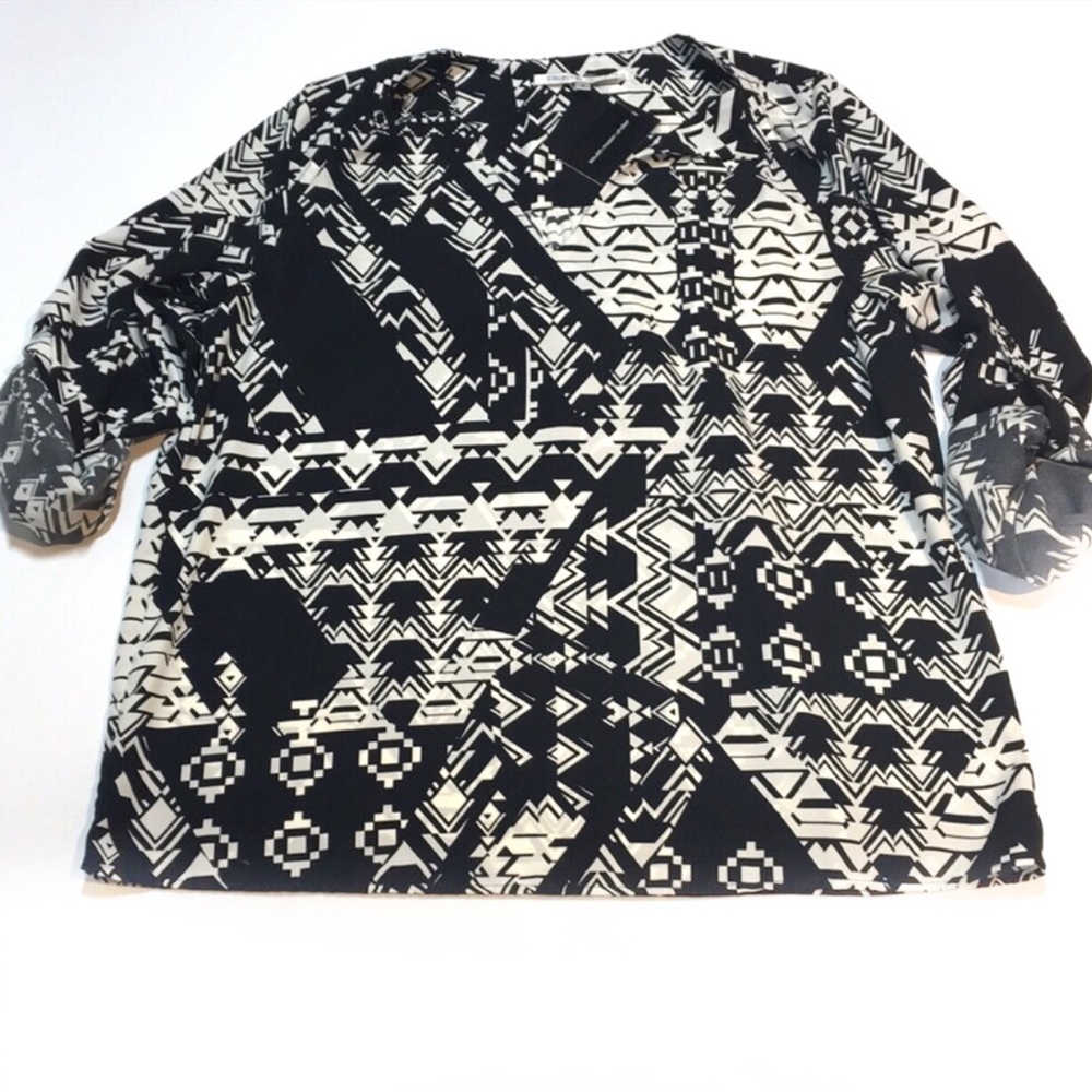 Collective Concepts | Geometric Print Blouse